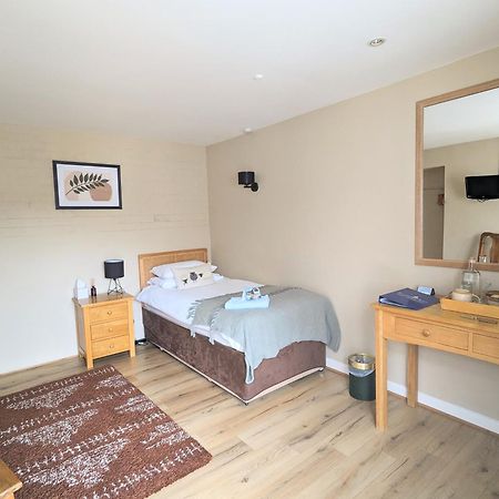 Kingfisher Barn B&B Abingdon-on-Thames Exterior foto